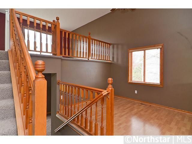 1468 Thistle Ln, Shakopee, MN 55379