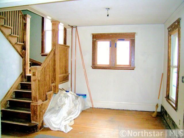 1511 Raymond Ave, Saint Paul, MN 55108