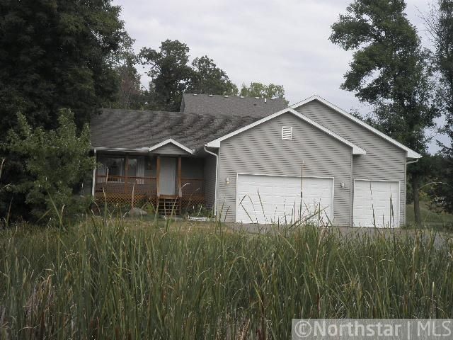 13102 288th St, Lindstrom, MN 55045