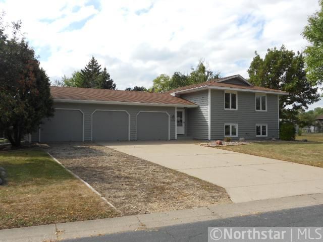 16319 Germane Ct W, Rosemount, MN 55068