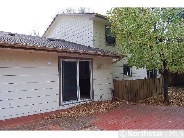 8238 Oregon Rd, Bloomington, MN 55438