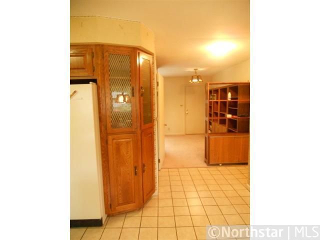 525 S 6th St, La Crescent, MN 55947
