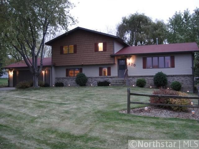 310 N Highview Dr, Sauk Rapids, MN 56379