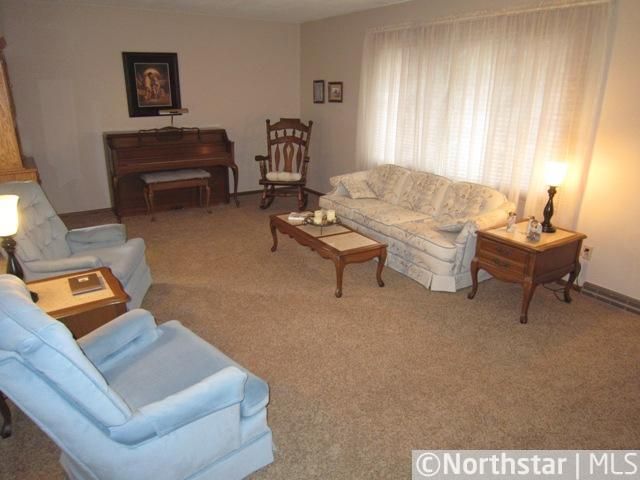 5266 Sunnyside Rd, New Brighton, MN 55112
