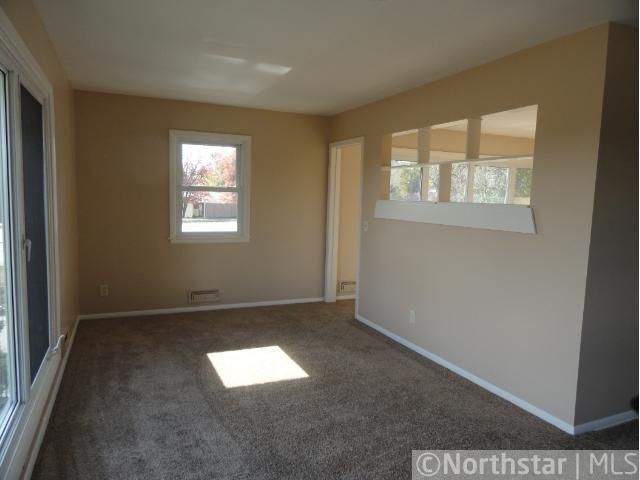 2040 NW 125th Ln NW, Coon Rapids, MN 55448