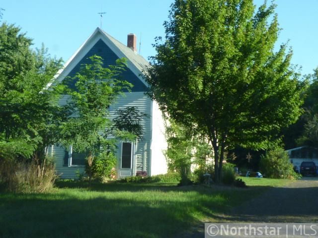 16010 Maple Ln, Center City, MN 55012