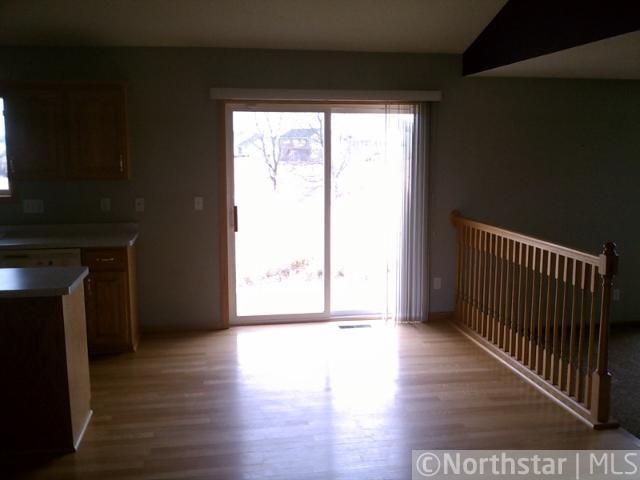 10398 51st Ct, Albertville, MN 55301
