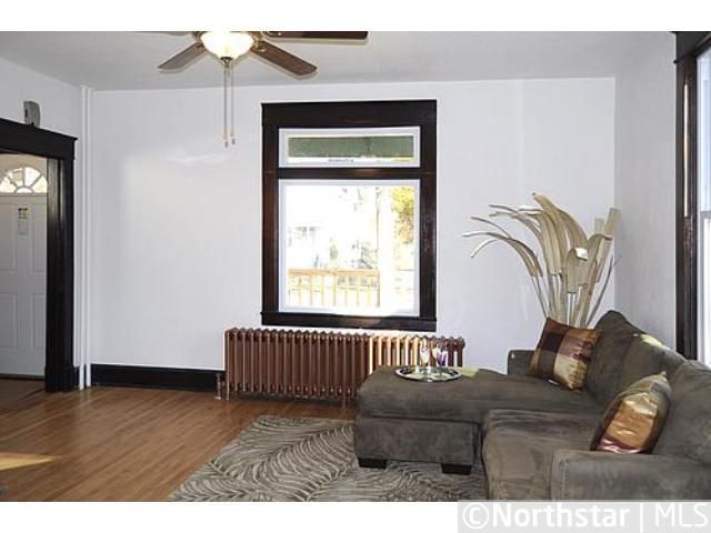 1096 Lawson Ave E, Saint Paul, MN 55106
