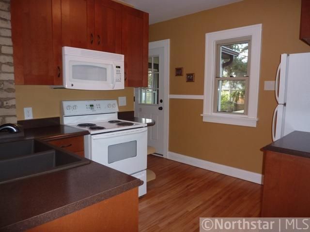 1731 Ivy Ave E, Saint Paul, MN 55106