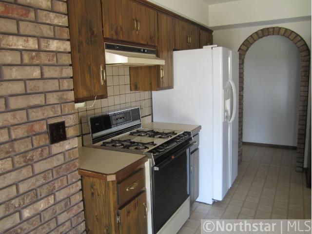 15744 Dakota Ave, Shakopee, MN 55372