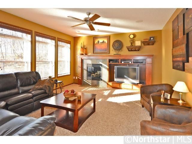4241 Maple Hurst Dr N, Rockford, MN 55373