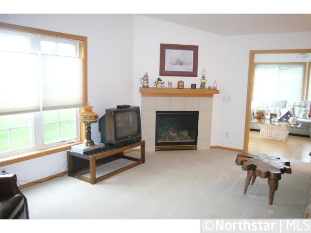 6548 Brook Ln, Savage, MN 55378