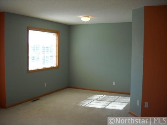8836 92nd St S, Cottage Grove, MN 55016