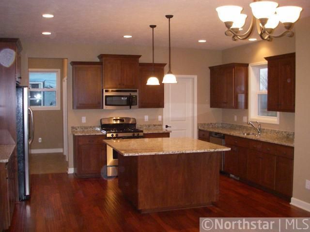 18989 62nd Ave N, Maple Grove, MN 55311