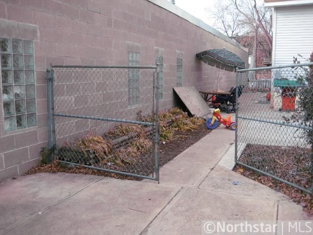 3137 Chicago Ave, Minneapolis, MN 55407
