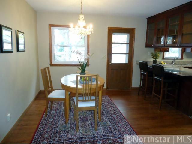 5501 W 107th St, Bloomington, MN 55437