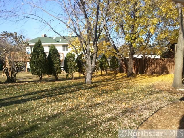 8205 Brunswick Ave N, Brooklyn Park, MN 55443