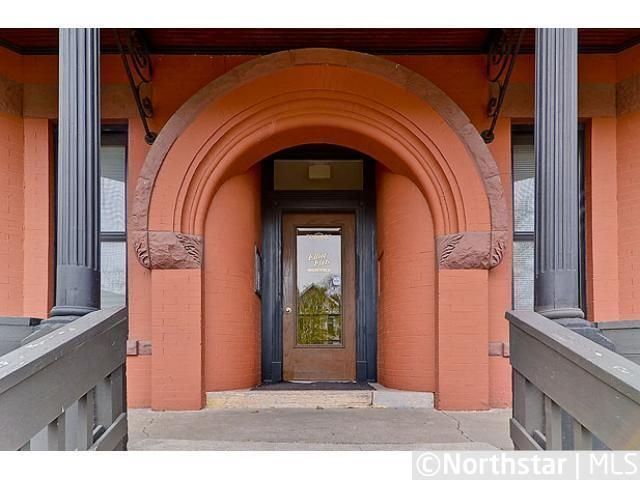 1520 Elliot Ave S #2, Minneapolis, MN 55404