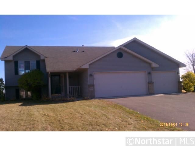 4269 Forest Rd, Saint Bonifacius, MN 55375