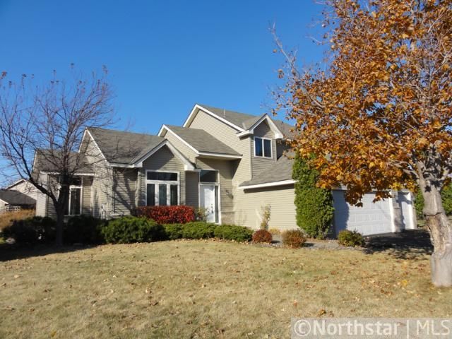 9215 Prestwick Ter N, Brooklyn Park, MN 55443