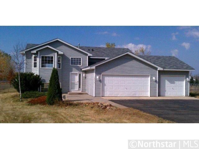 18274 Naples St NW, Elk River, MN 55330
