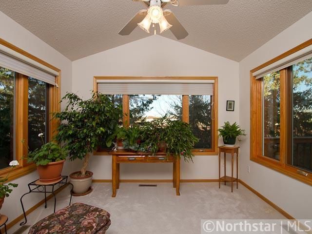 4478 Lakeshore Ter, Eagan, MN 55122