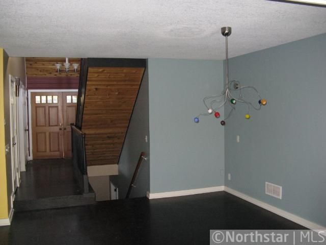 4703 Karen Cir, Minnetonka, MN 55343