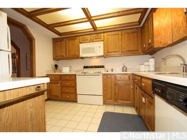 135 122nd Ave NW, Coon Rapids, MN 55448