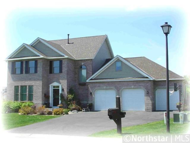 7921 Kimberly Ln N, Maple Grove, MN 55311