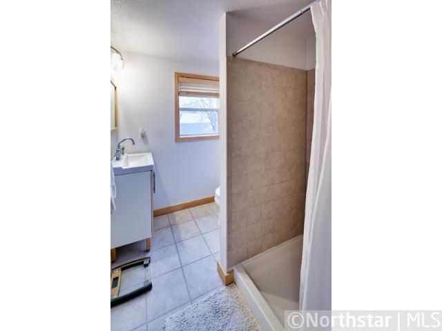 6117 Vincent Ave S, Minneapolis, MN 55410
