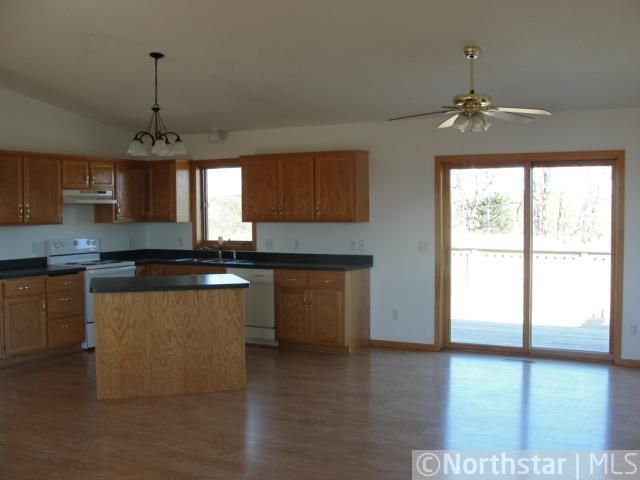 30223 104th St, Princeton, MN 55371
