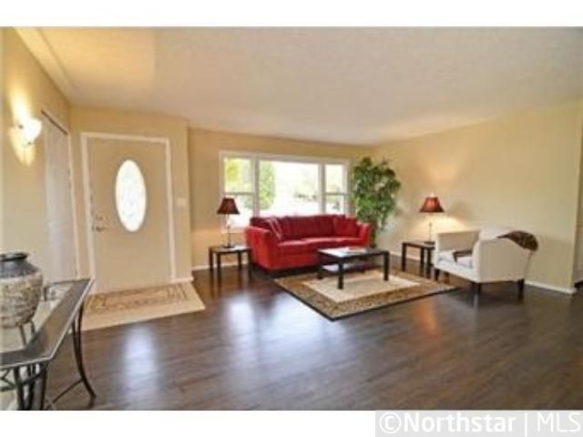 8209 Aster Dr, Brooklyn Park, MN 55428