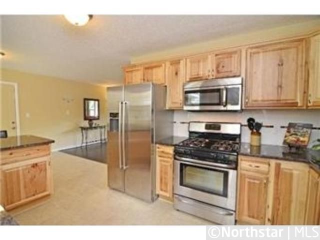 8209 Aster Dr, Brooklyn Park, MN 55428