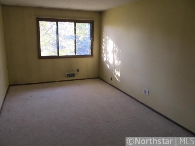 2415 Wimbledon Bay, Woodbury, MN 55125