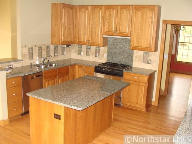 2385 Overlook Ct N, Stillwater, MN 55082