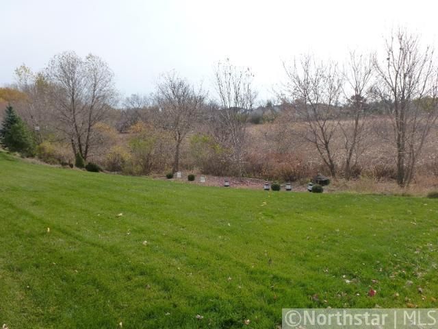 6693 Lower 12th St N, Oakdale, MN 55128