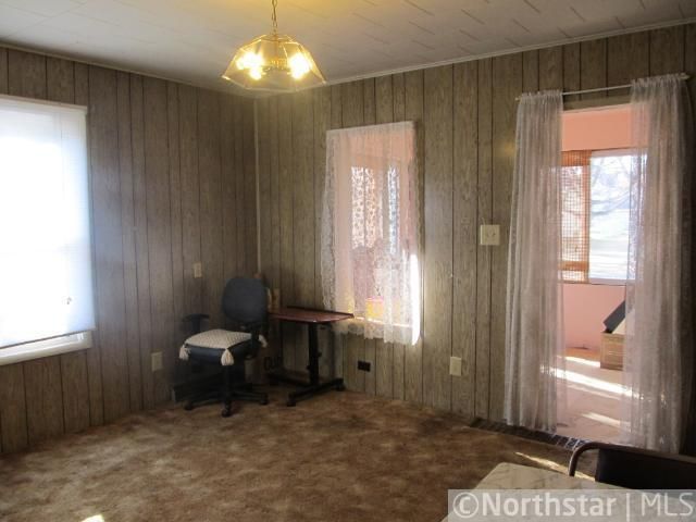 215 Monroe St SE, Hutchinson, MN 55350