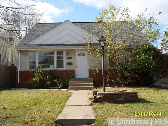 1457 Albemarle St, Saint Paul, MN 55117
