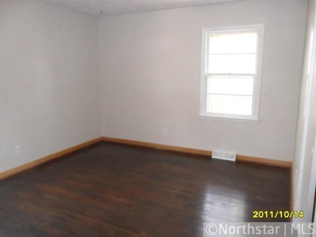 1457 Albemarle St, Saint Paul, MN 55117