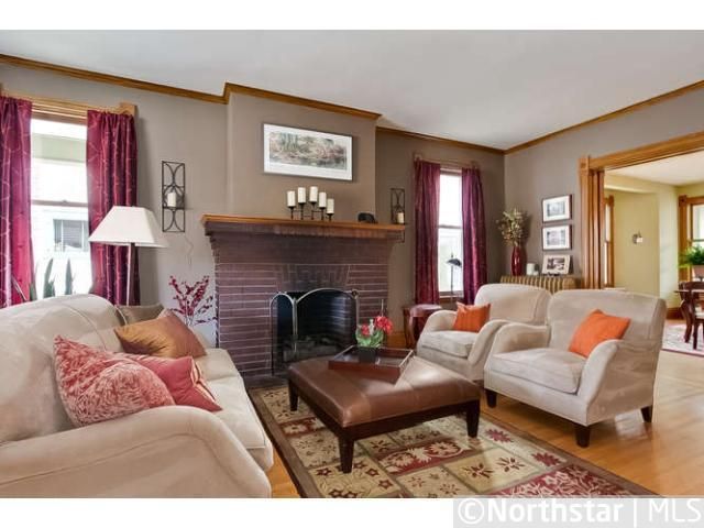 2417 W 21st St, Minneapolis, MN 55405