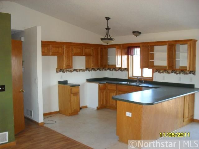 17500 145th Ave, Milaca, MN 56353