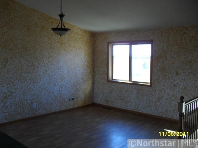 17500 145th Ave, Milaca, MN 56353