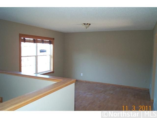 502 Lodge Dr, Jordan, MN 55352