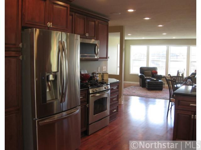2230 Van Dyke St, Maplewood, MN 55109
