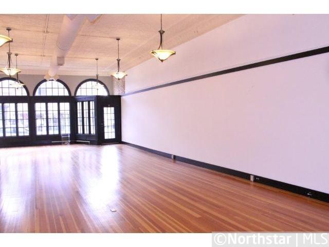 105 Main St E, New Prague, MN 56071