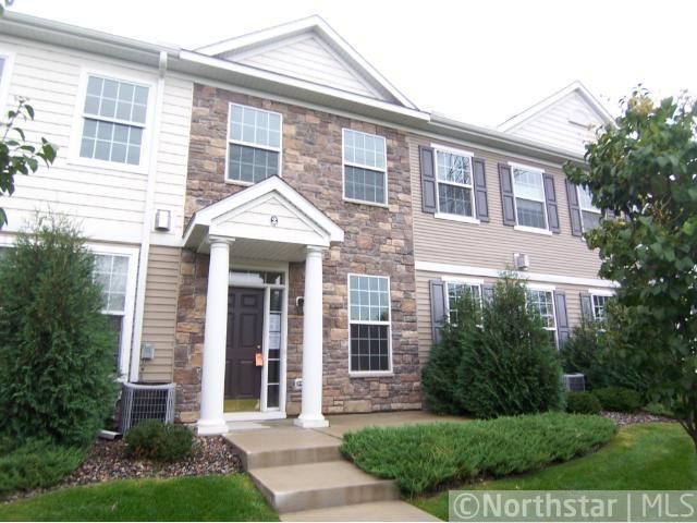 1567 Legacy Pw E #2, Maplewood, MN 55109