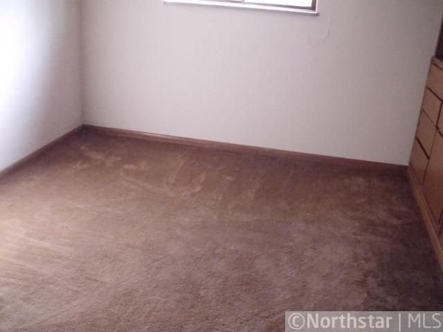 6213 Kyle Ave N, Brooklyn Center, MN 55429