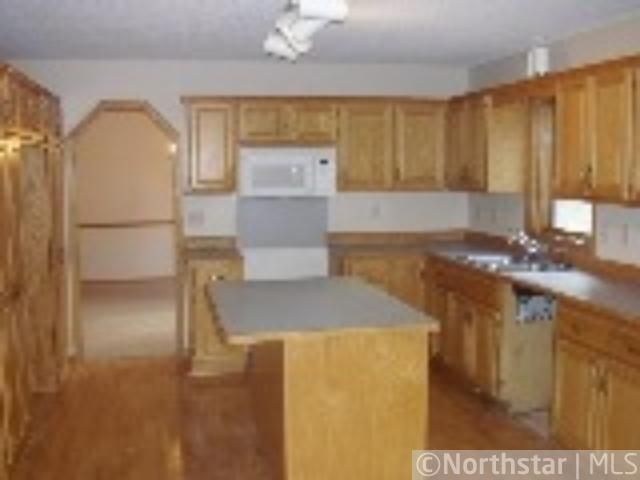 7359 Orchid Ln N, Maple Grove, MN 55311