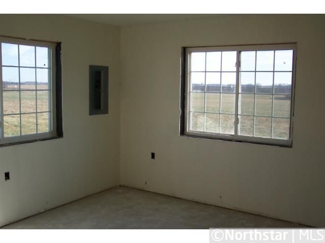 107 Glenshire Blvd S, Watkins, MN 55389