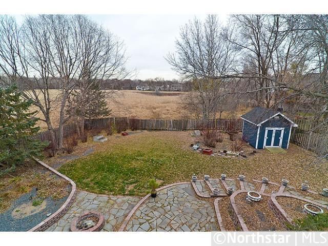 5868 Fernwood St, Shoreview, MN 55126